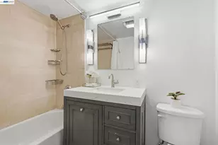 1501 37th Ave, Oakland, CA 94601 - Photo 22