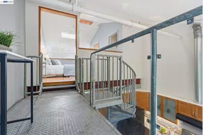 1501 37th Ave #B11, Oakland, CA 94601 - Photo 16