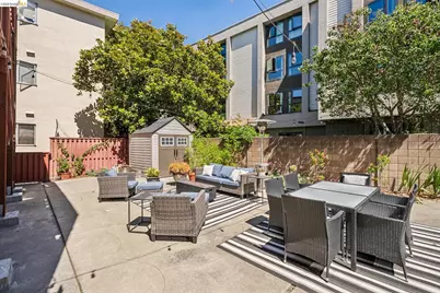 1410 Lakeshore Ave #5, Oakland, CA 94606 - Photo 52