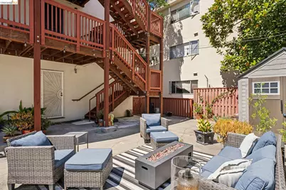 1410 Lakeshore Ave #5, Oakland, CA 94606 - Photo 48