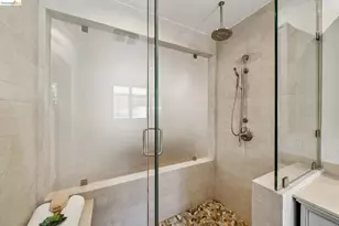 1410 Lakeshore Ave, Oakland, CA 94606 - Photo 72