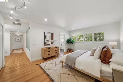 1410 Lakeshore Ave #5, Oakland, CA 94606 - Photo 76