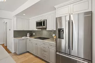 1410 Lakeshore Ave, Oakland, CA 94606 - Photo 12