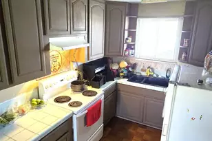 8600 Seneca, Oakland, CA 94605 - Photo 12