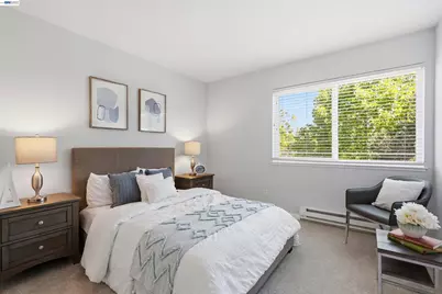 1810 Central Avenue #310, Alameda, CA 94501 - Photo 18