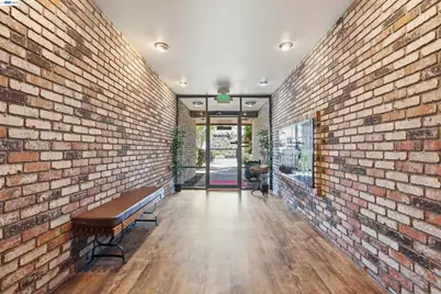 1810 Central Avenue #310, Alameda, CA 94501 - Photo 4