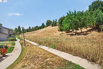 237 Galano Plaza, Union City, CA 94587 - Photo 24