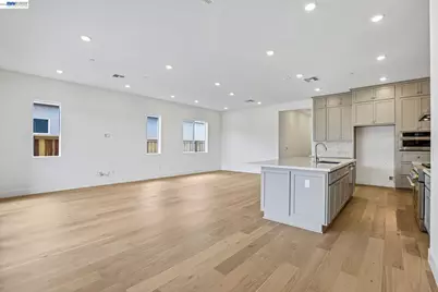 1087 Riverbend Drive, Brentwood, CA 94513 - Photo 10