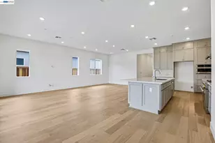 1087 Riverbend Dr, Brentwood, CA 94513 - Photo 10