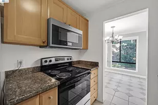 310 Civic Dr, Walnut Creek, CA 94596 - Photo 14