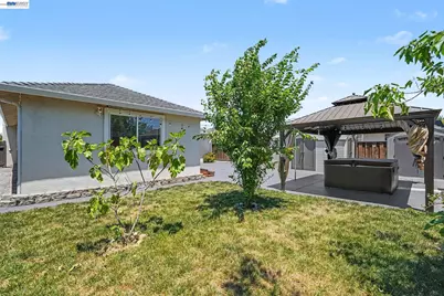 1598 Beechwood Ave, San Leandro, CA 94579 - Photo 18