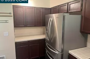 373 Grapevine Pl, Pleasant Hill, CA 94523 - Photo 10