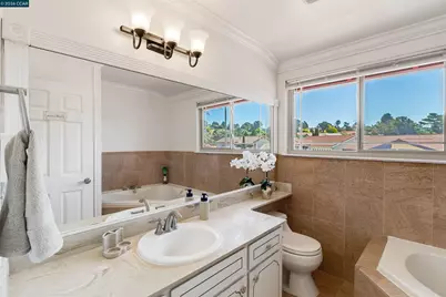 1243 Fairway Dr, Richmond, CA 94803 - Photo 42