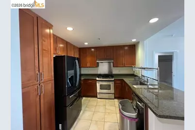423 7th Street #313, Oakland, CA 94607 - Photo 14