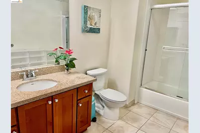 423 7th Street #313, Oakland, CA 94607 - Photo 26