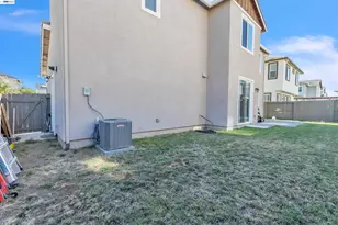 542 Datura Dr, Vacaville, CA 95687 - Photo 24