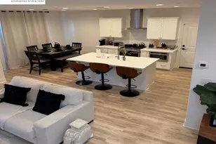 542 Datura Dr, Vacaville, CA 95687 - Photo 2