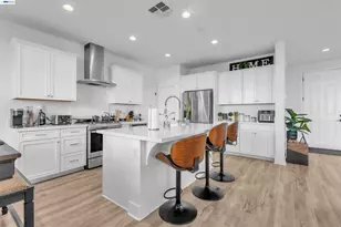542 Datura Dr, Vacaville, CA 95687 - Photo 6