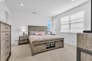 542 Datura Dr, Vacaville, CA 95687 - Photo 14