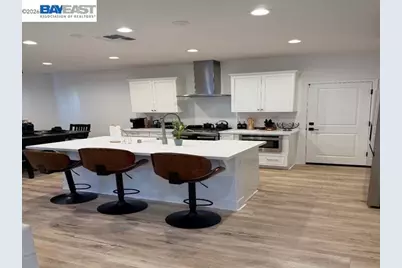 542 Datura Dr, Vacaville, CA 95687 - Photo 4