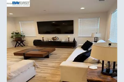 542 Datura Dr, Vacaville, CA 95687 - Photo 10