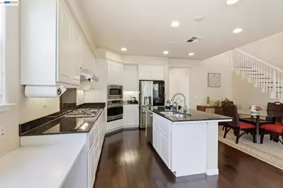 5029 Queensbury Way, San Ramon, CA 94582 - Photo 12
