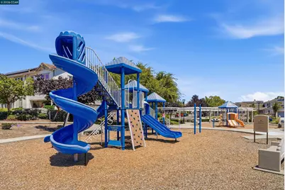 67 Standley Ct, Pittsburg, CA 94565 - Photo 40