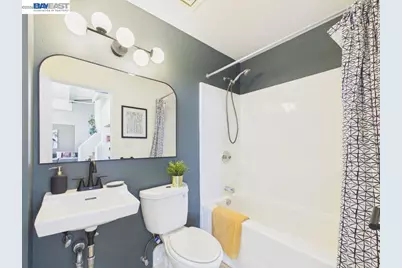 4053 Harlan St #315, Emeryville, CA 94608 - Photo 30