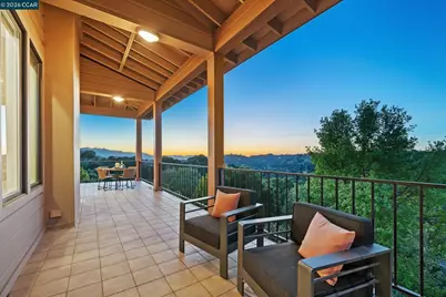 1 Gardiner Ct, Orinda, CA 94563 - Photo 6
