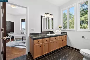 1 Gardiner Ct, Orinda, CA 94563 - Photo 38