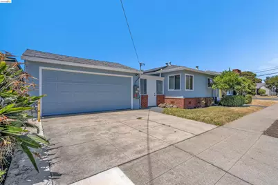 733 40th St, Richmond, CA 94805 - Photo 2