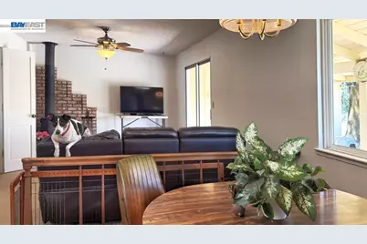 17101 Marsh Creek Rd, Clayton, CA 94517 - Photo 8
