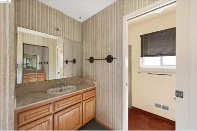 1857 Heatherwood Dr, Pittsburg, CA 94565 - Photo 16