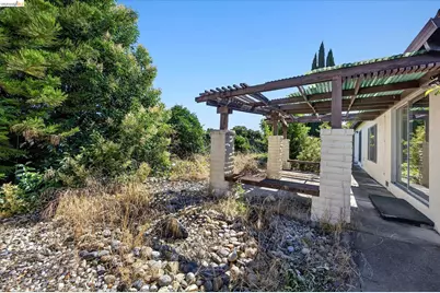 1857 Heatherwood Dr, Pittsburg, CA 94565 - Photo 20