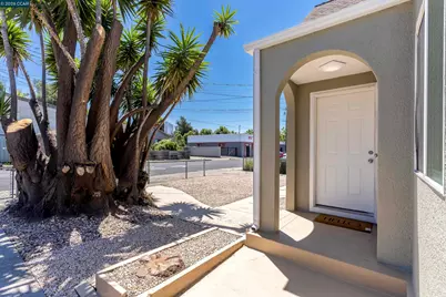 329 45th St, Richmond, CA 94805 - Photo 8
