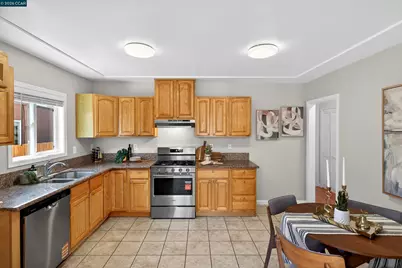 329 45th St, Richmond, CA 94805 - Photo 18