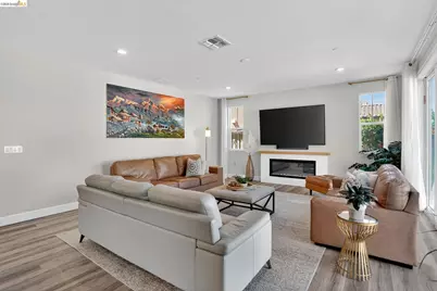 1885 Water St, Brentwood, CA 94513 - Photo 8
