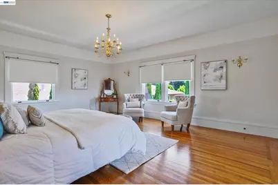 2056 Santa Clara Ave, Alameda, CA 94501 - Photo 34