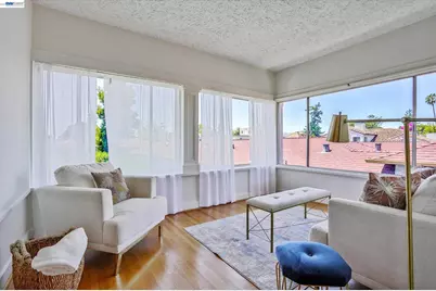 2056 Santa Clara Ave, Alameda, CA 94501 - Photo 38