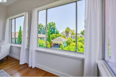 2056 Santa Clara Ave, Alameda, CA 94501 - Photo 40