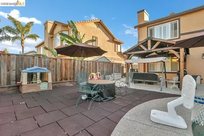 1040 Broadcreek Court, Brentwood, CA 94513 - Photo 34