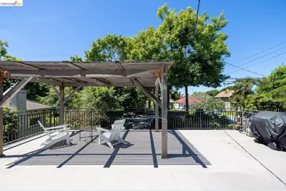 2235 California St, Berkeley, CA 94703 - Photo 10
