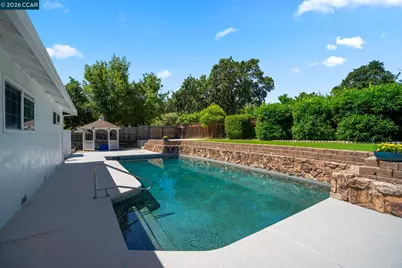 1601 Barnett Cir, Pleasant Hill, CA 94523 - Photo 44