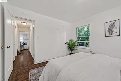 18926 Walnut Rd, Castro Valley, CA 94546 - Photo 22