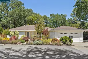 4 Crest Rd, Lafayette, CA 94549 - Photo 2