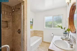 4 Crest Rd, Lafayette, CA 94549 - Photo 24