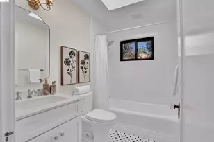 12 Erskine St, Port Costa, CA 94569 - Photo 18