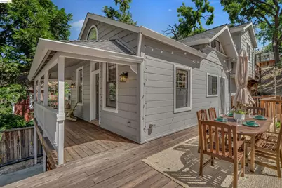 12 Erskine St, Port Costa, CA 94569 - Photo 2