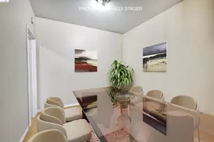 1390 Highland Blvd, Hayward, CA 94542 - Photo 2