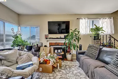 1390 Highland Blvd, Hayward, CA 94542 - Photo 28